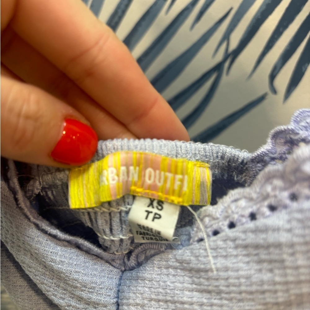 Urban Outfitters Sydney Smocked Tank Top XS - Picture 5 of 6